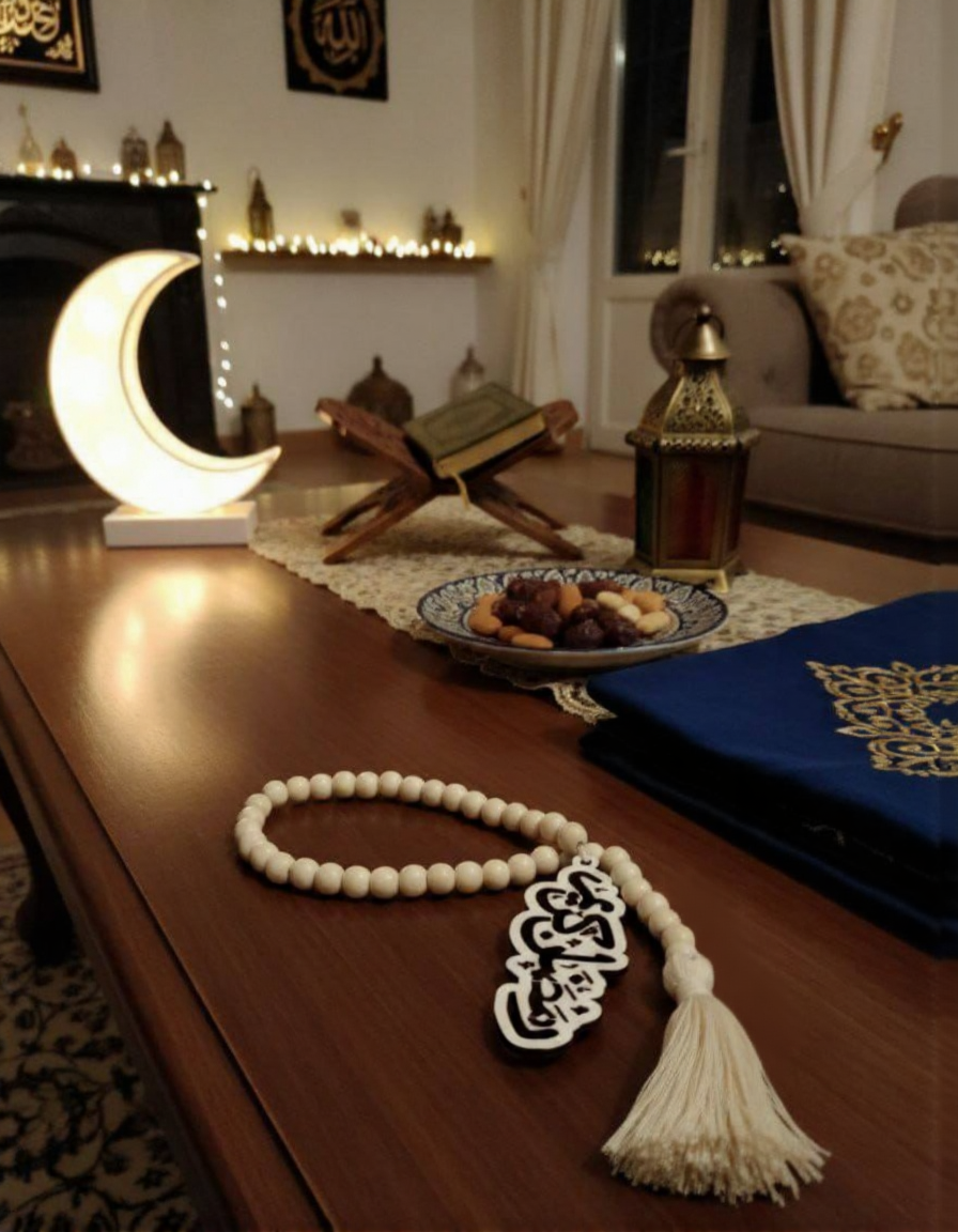 Decorative 33-Bead Wooden Ramadan Tasbih