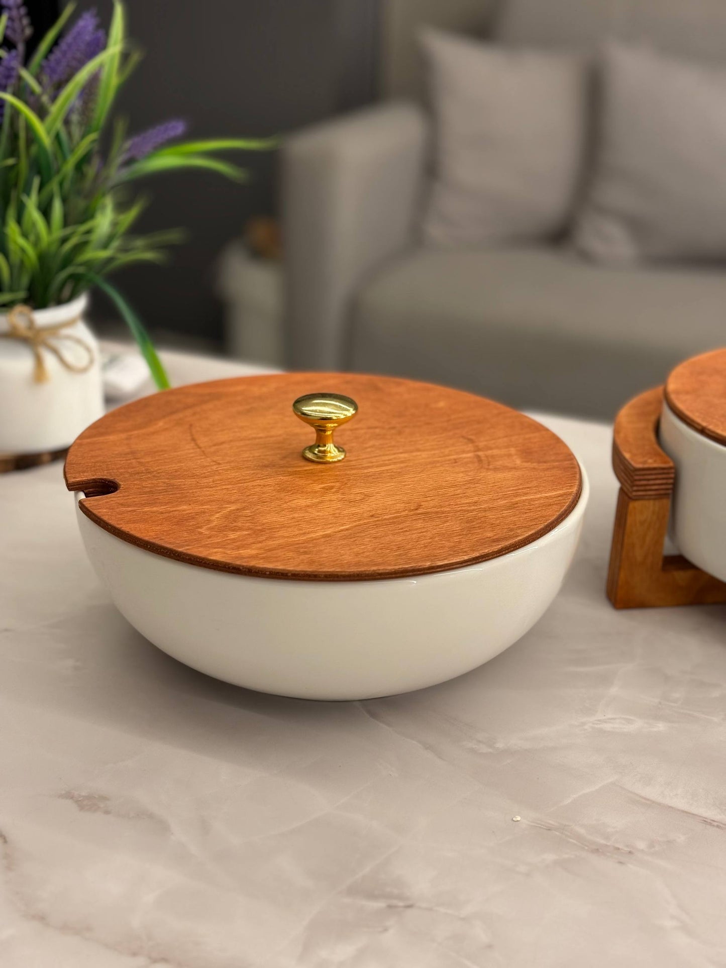 Heat-Resistant Porcelain Casserole Set with Wooden Lid – 2 Pieces