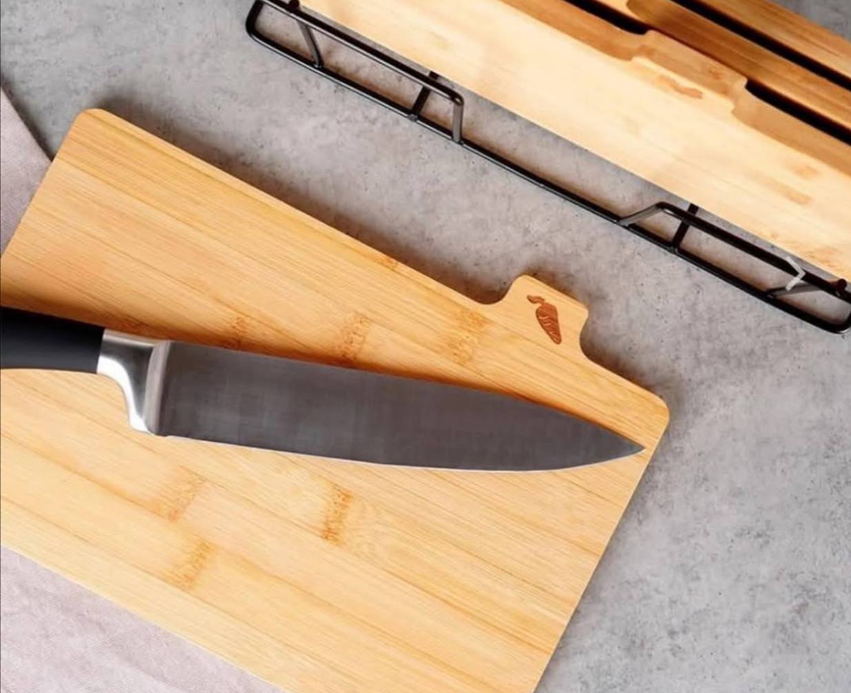 Elegant Bamboo Cutting Board Set – 4 Pieces with Metal Stand