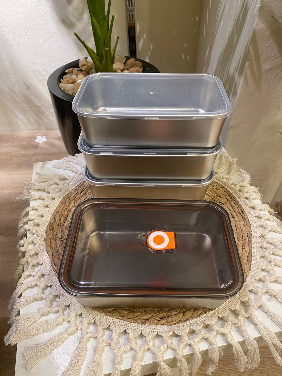 Premium Stainless Steel Food Storage Set with Silicone Lids – 4 Pieces