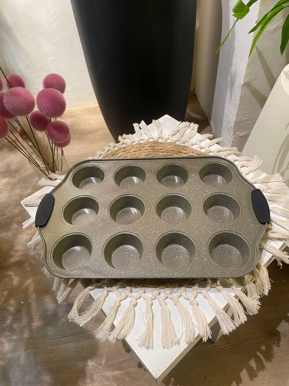 Luxury Granite Cookware Set with Heat-Resistant Silicone Handles – 10 Pieces