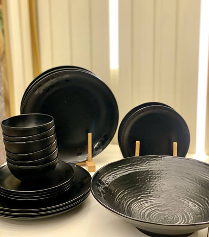 Premium Melamine Dinner Set – 19 Pieces