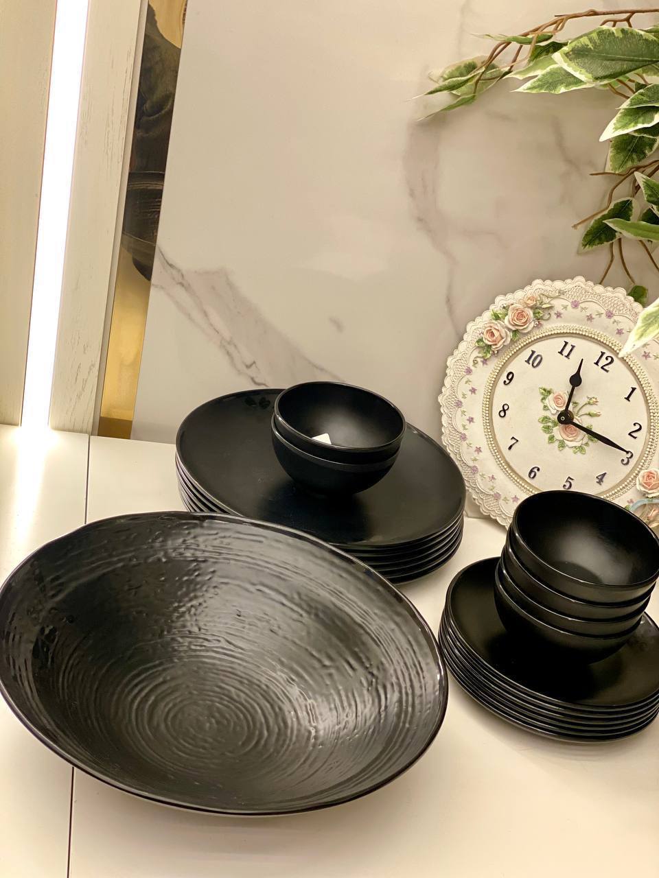 Premium Melamine Dinner Set – 19 Pieces