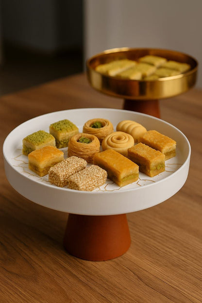 Luxury Stainless Steel Serving Dish – Elegant Design